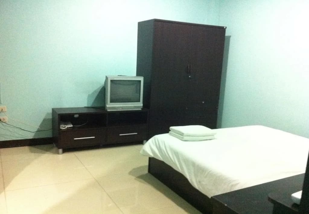 BR Guest House - photo 5