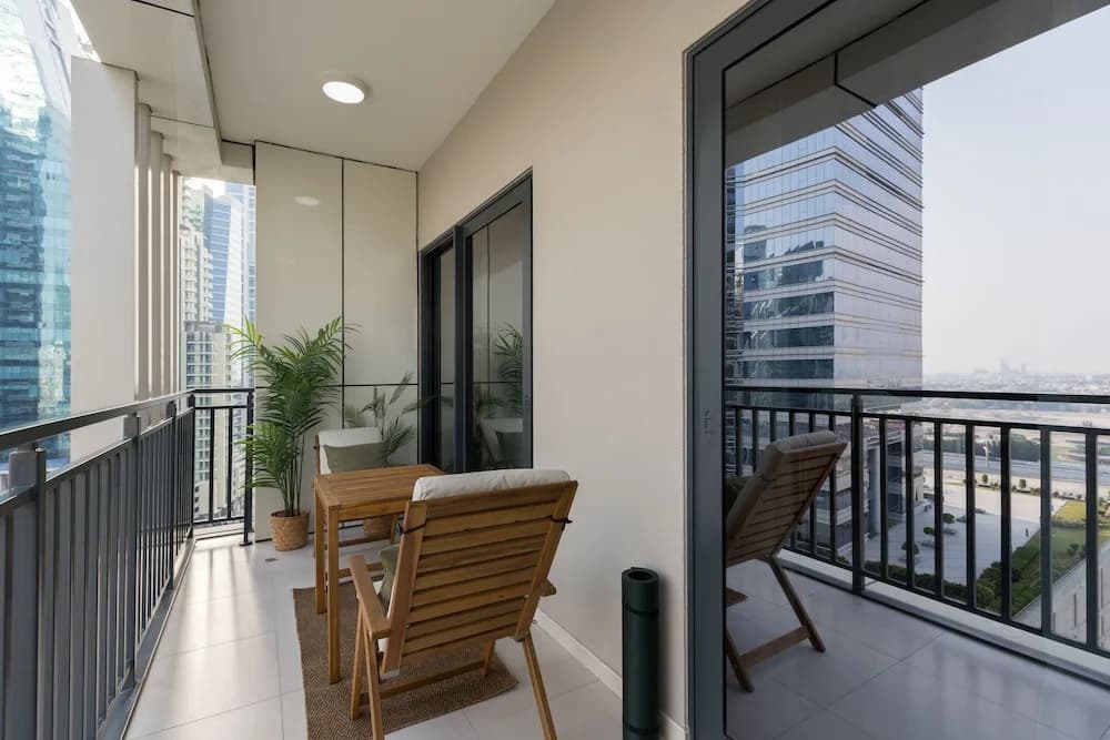 Quiet 1BR with river view - photo 14