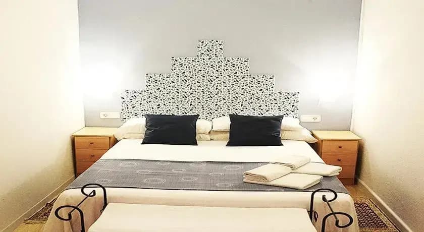 Ramblas Suites - photo 6