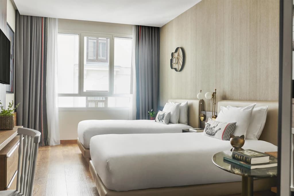 Hyatt Centric Gran Via Madrid Hotel - photo 2