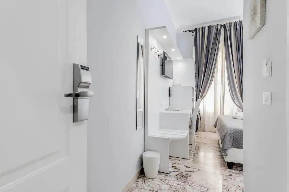 vatican sweet guest house - photo 18