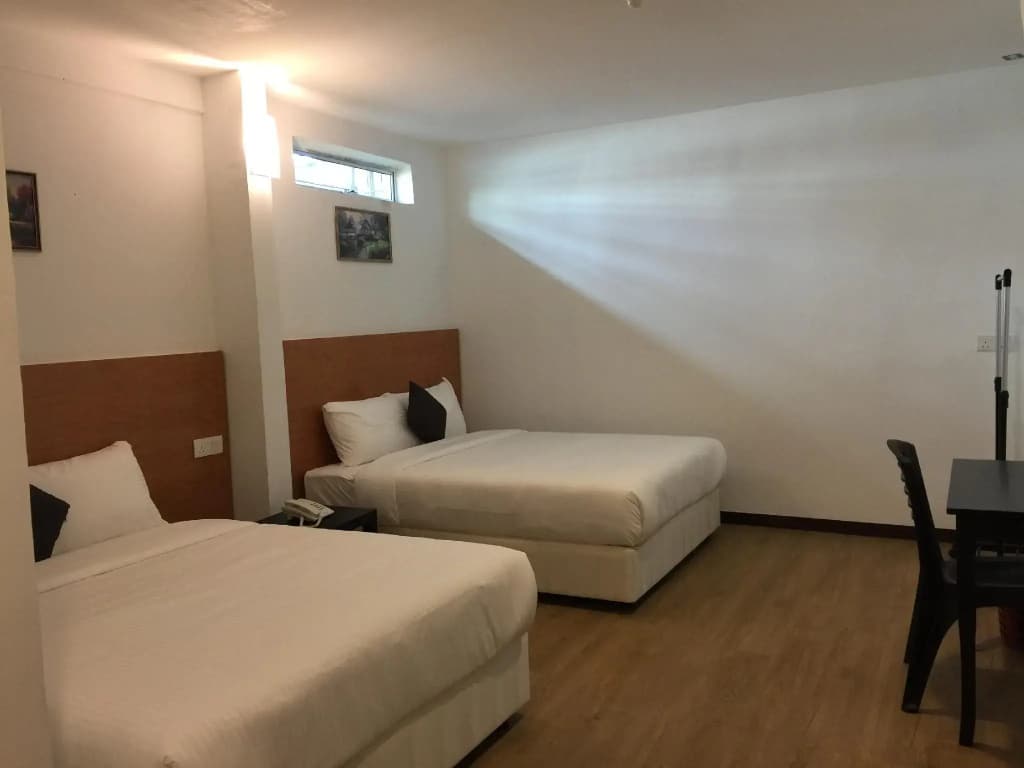 Amanjaya Hotel - photo 2
