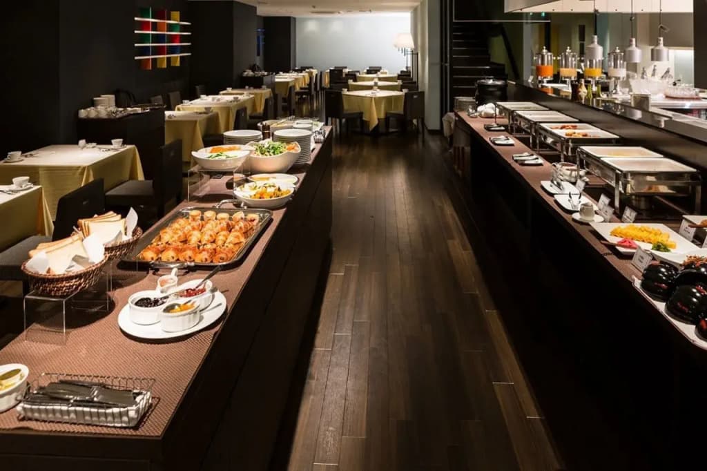 Ginza Grand Hotel - photo 11