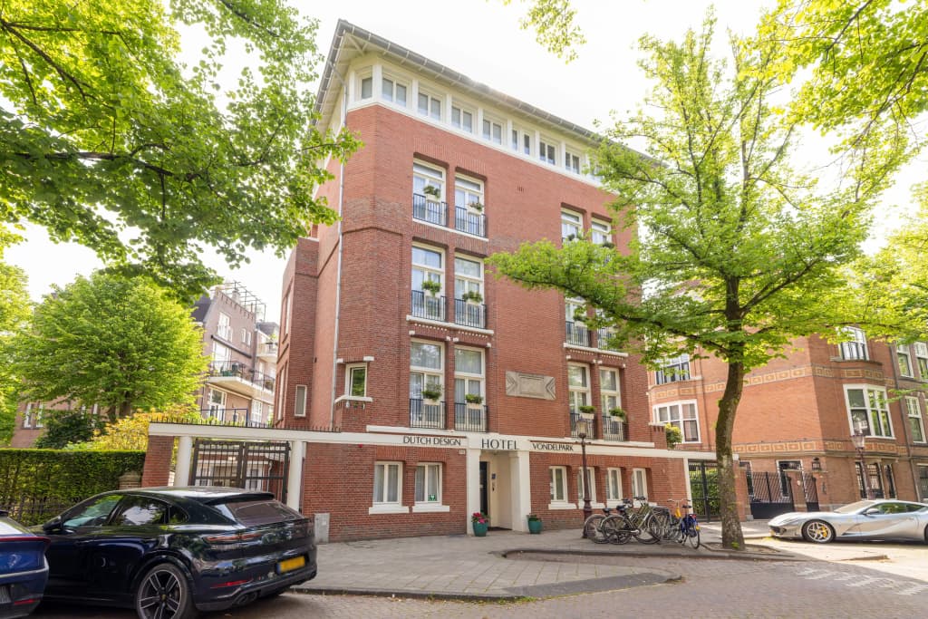 Dutch Design Hotel Vondelpark - photo 23