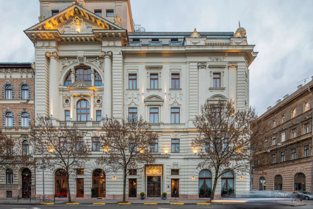 Mystery Hotel Budapest, Preferred Hotels & Resorts - photo 1