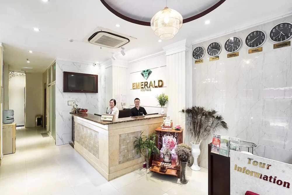 Emerald Boutique Hotel - photo 2