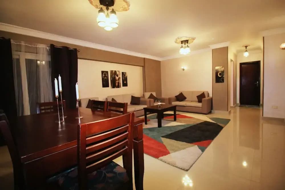 Golden Charming 3-bed Apartment in Cairo - photo 24