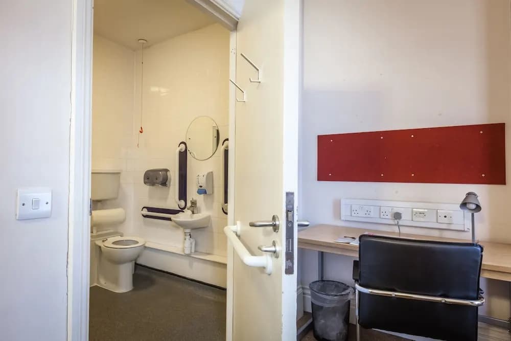 LSE Passfield Hall - Campus Accommodation - photo 10