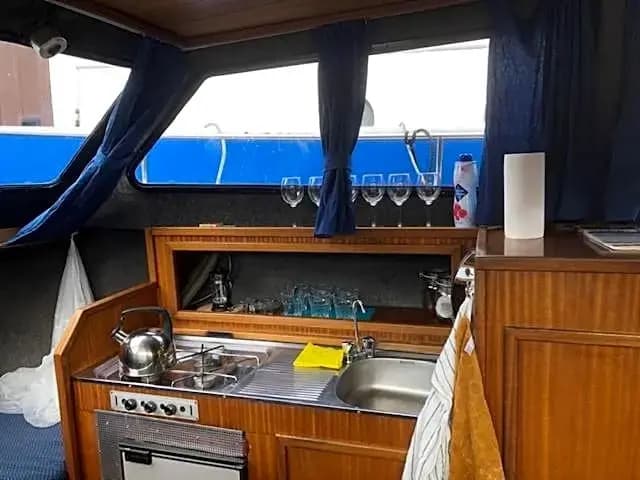 Amsterdam Boat & Breakfast - photo 10