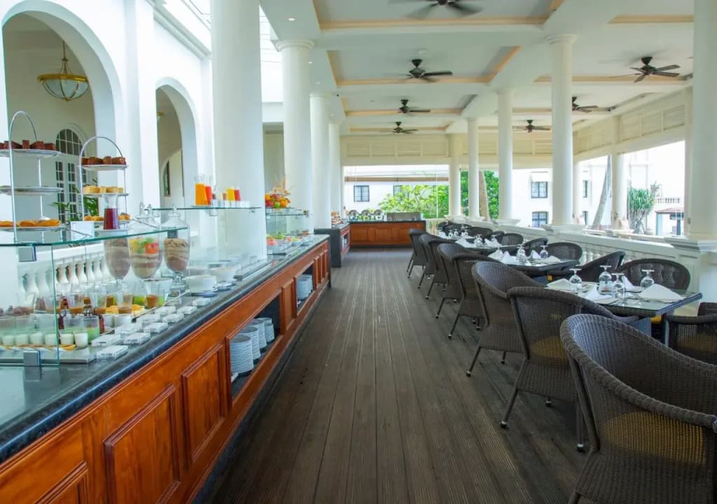 Galle Face Hotel - photo 10