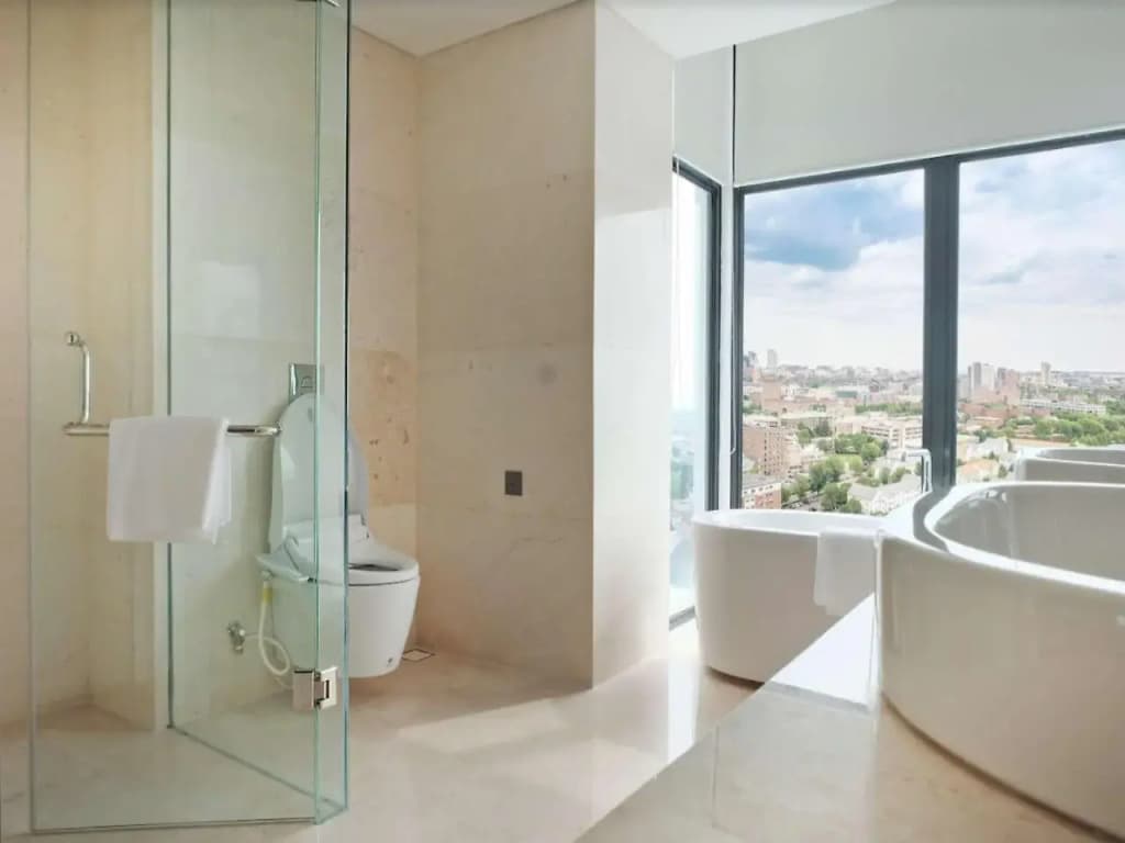 Goodrich Suites, Jakarta - photo 11