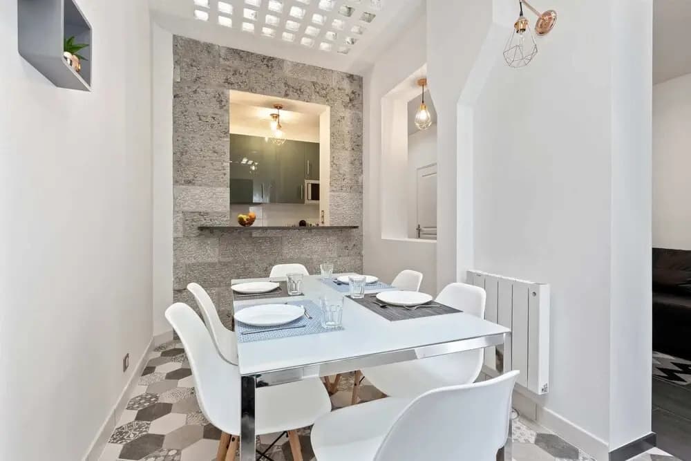 Beautiful Quiet Designer Apartment in Paris - photo 12