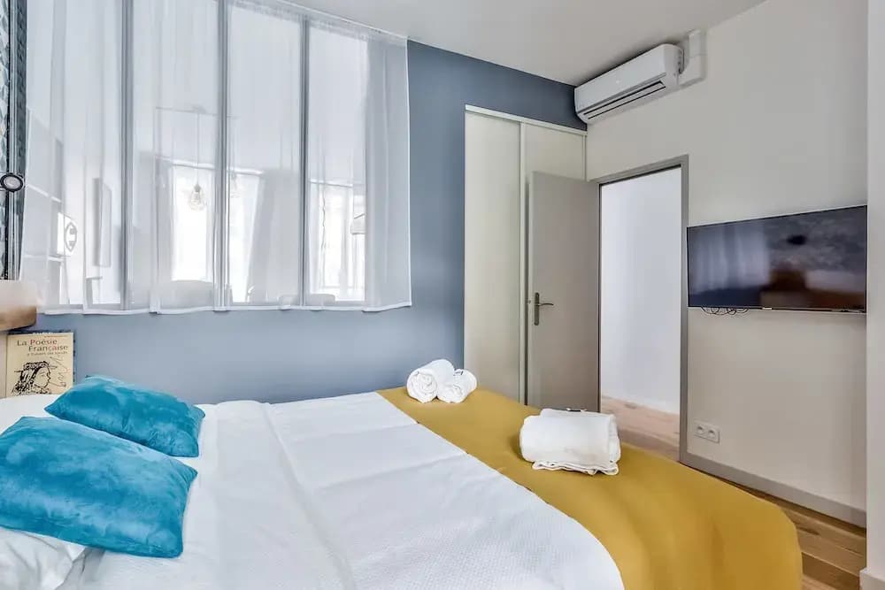 Superb 2 rooms flat near Bastille - photo 6