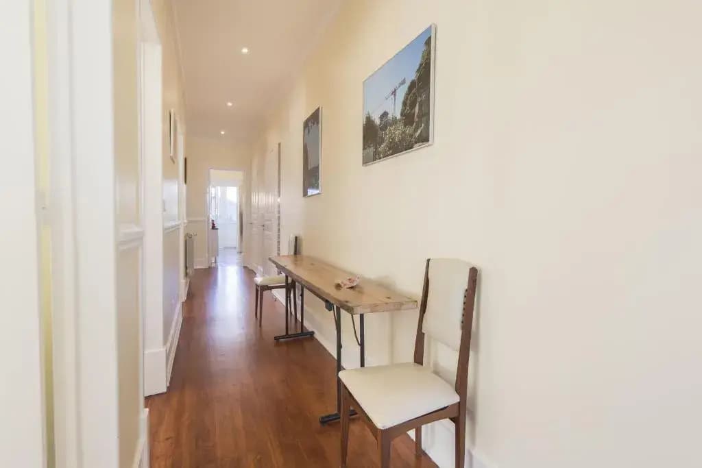 Spacious 4bdr River View - photo 13