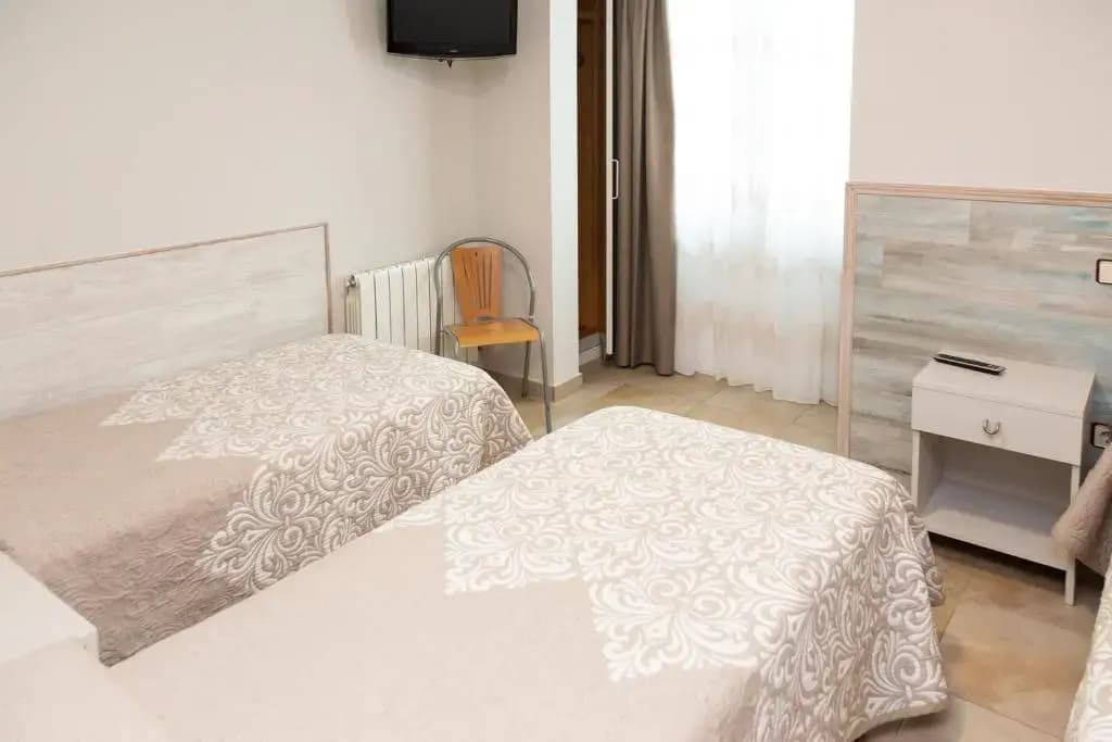 Hostal Viky - photo 6