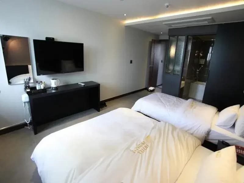 Hotel Rainbow 2 - photo 2