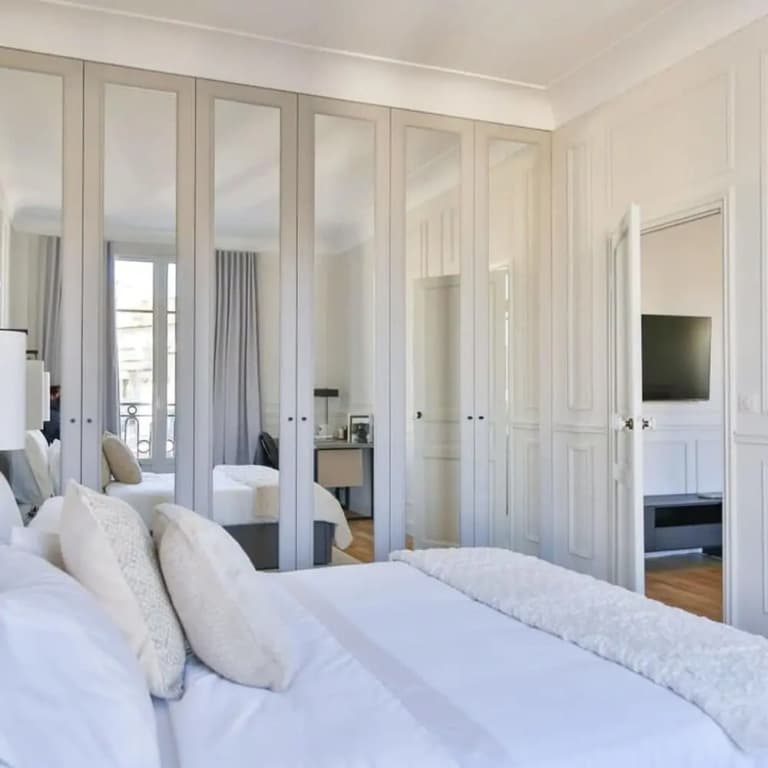 Design Passy Terrace 2 Bedroom Apt With Balcony in Paris - photo 6