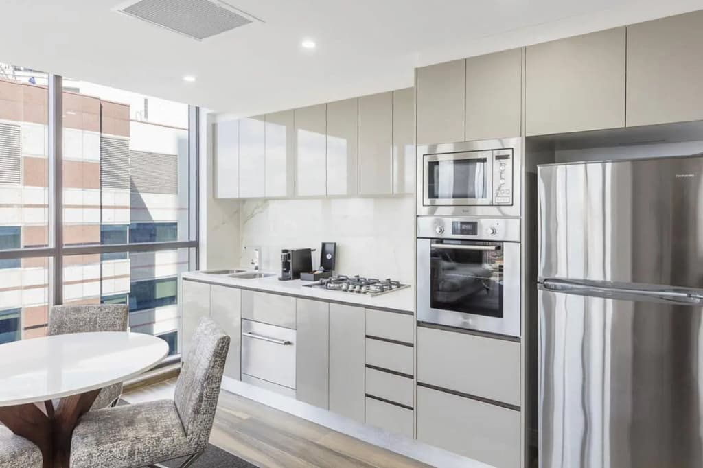 Meriton Suites North Sydney - photo 19