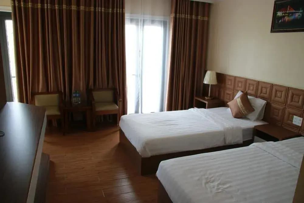 Thanh Long Hotel - photo 4
