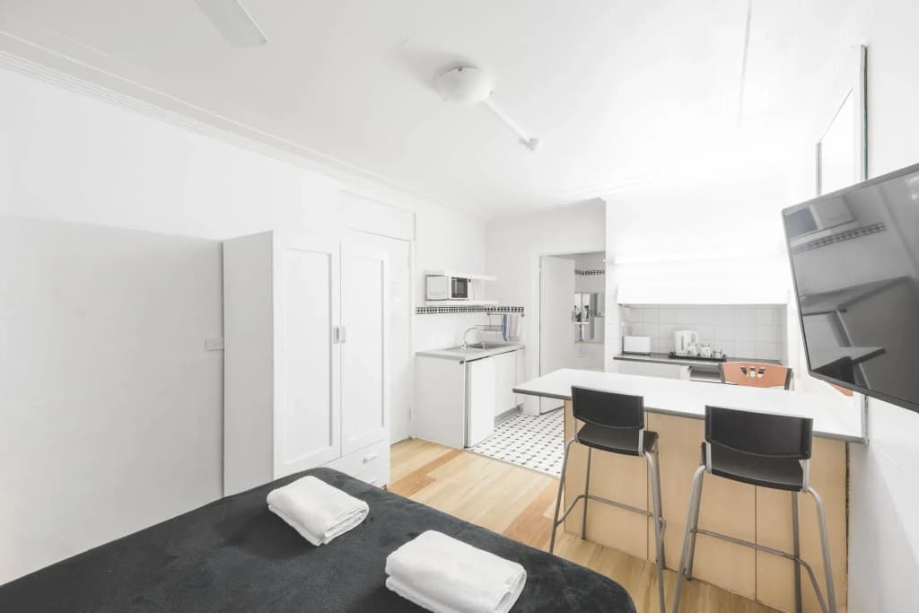 Manly Waves Hotel - photo 19
