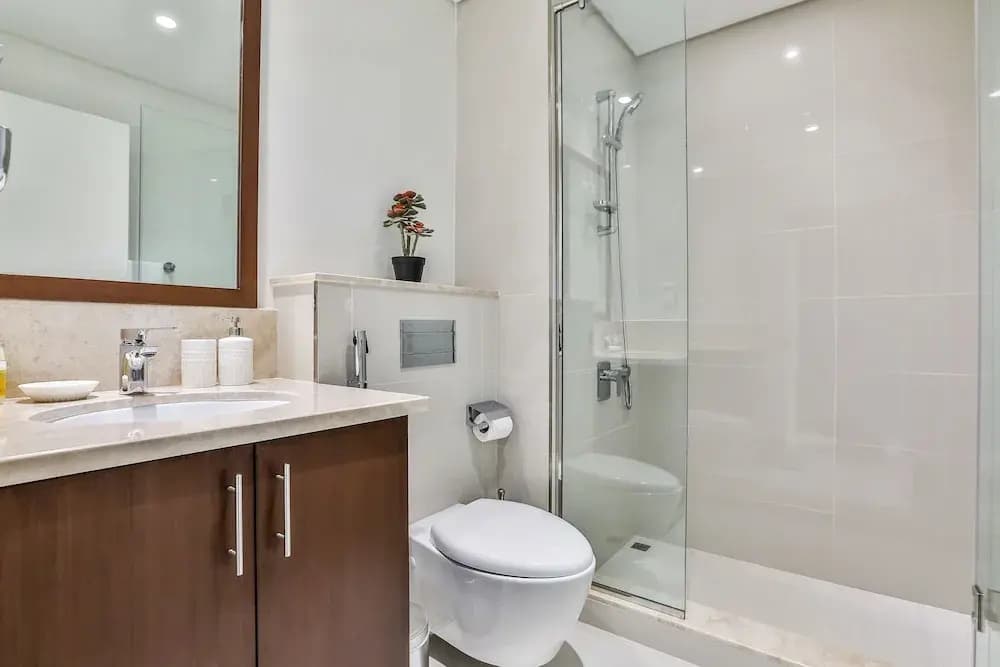 Driven Holiday Homes- Crescent Boulevard - photo 8