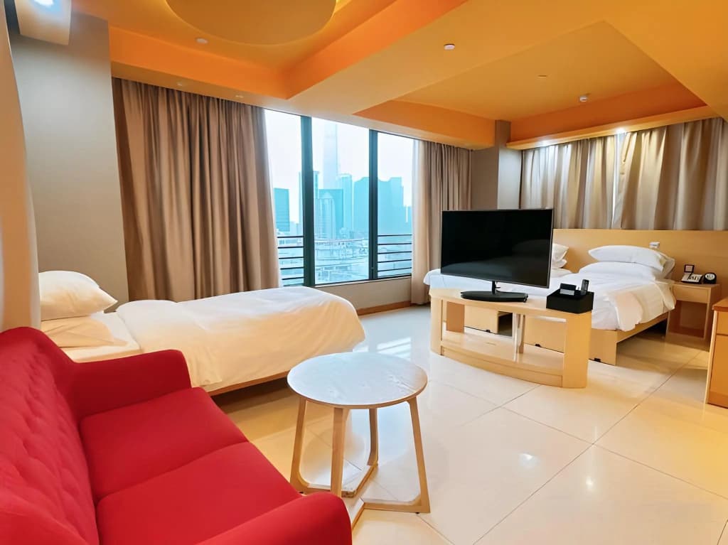 Harbour Bay Hotel - photo 5