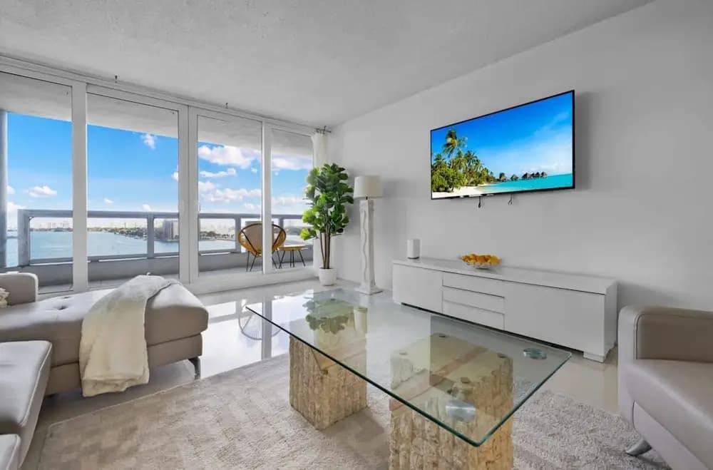 The Grand Wonder Biscayne(No Front Desk Contact The 5 Days In Advance) - photo 13