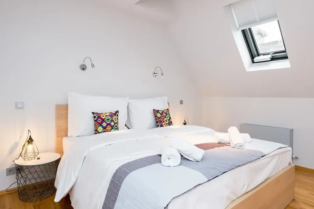 EMPIRENT Rose Apartments - photo 4