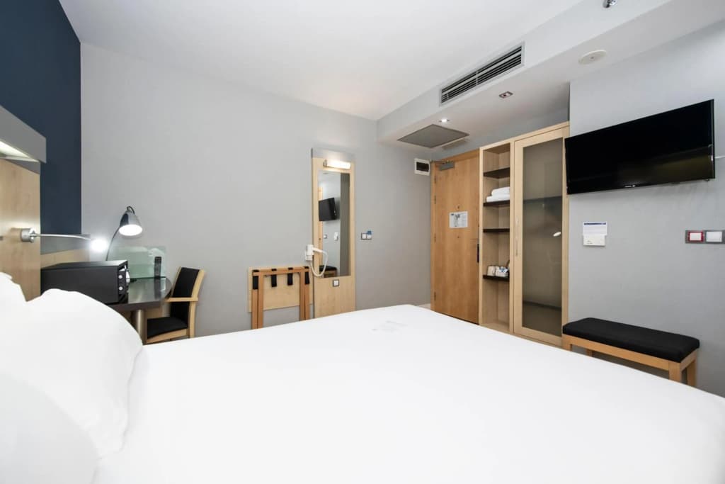 Holiday Inn Express Barcelona City 22@ by IHG - photo 5