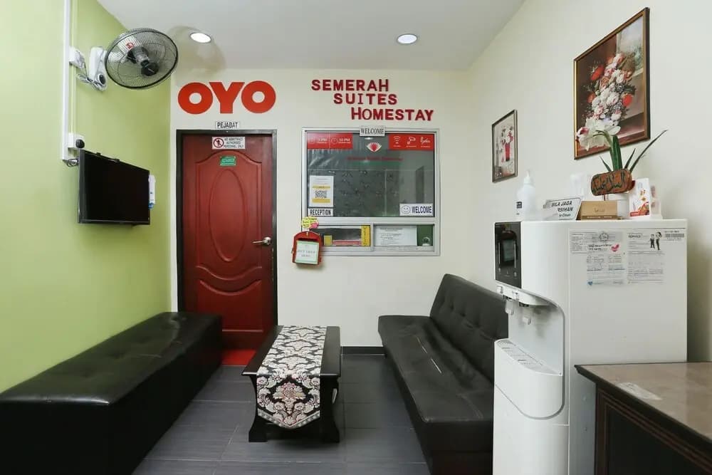 Semerah Suites by OYO Rooms - photo 9