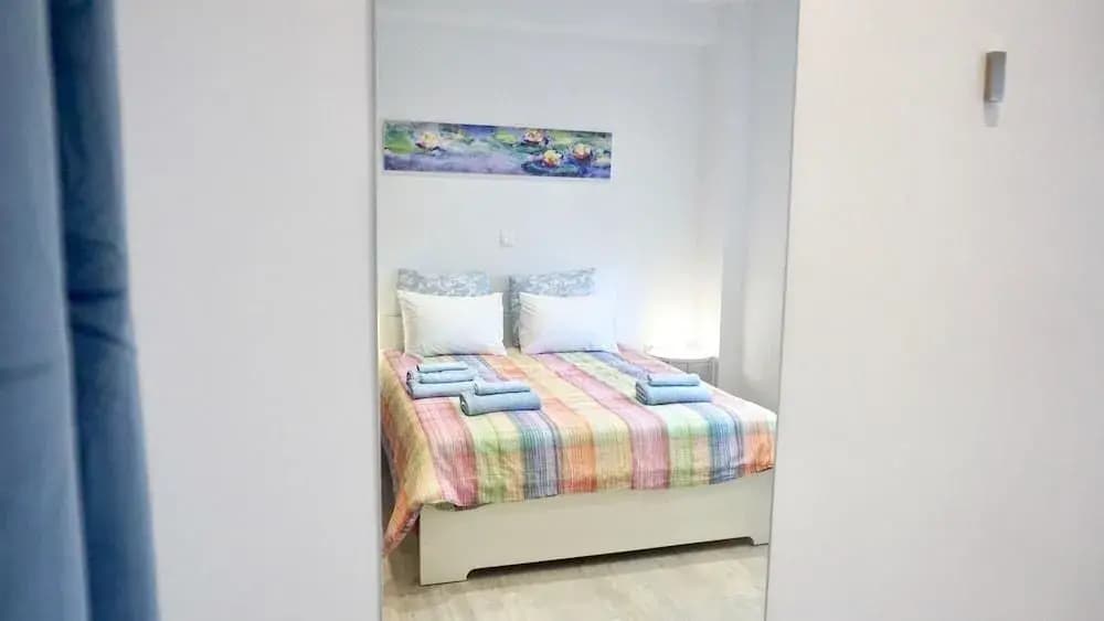 Vibrant & Cozy Apt in Athens - photo 3
