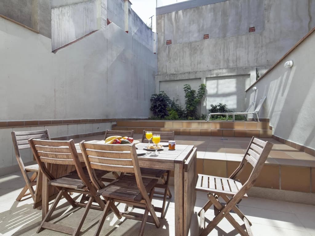 Inside Barcelona Apartments Sants - photo 18