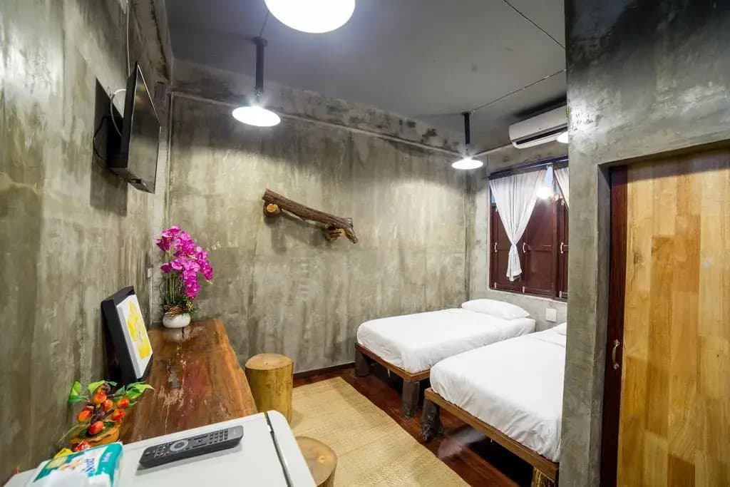 YOLO Chic House - photo 36
