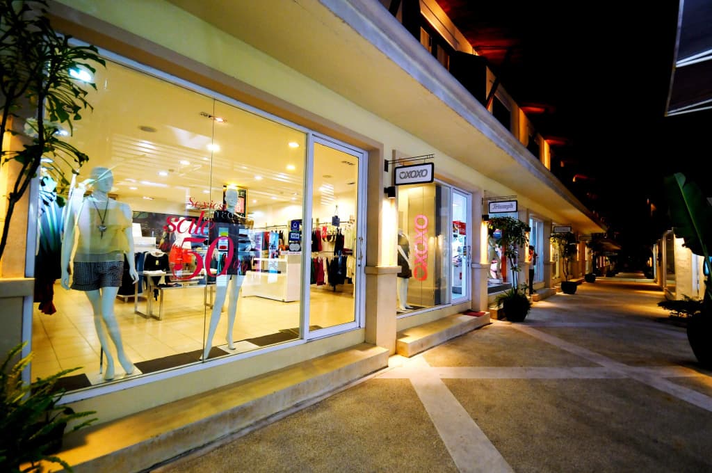 Iyara Beach Hotel & Plaza - photo 23
