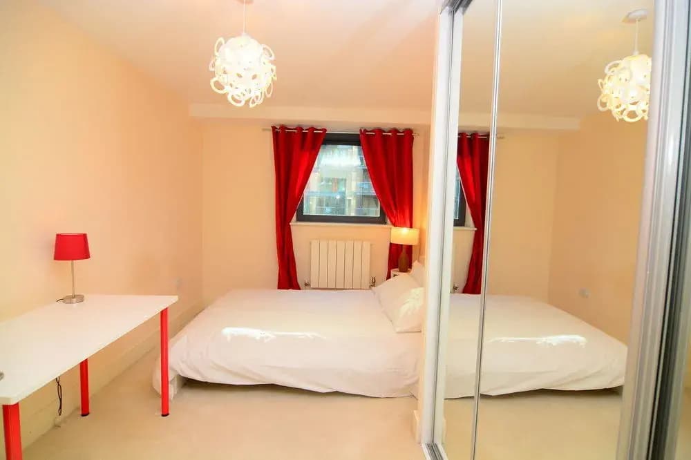 Millharbour Residences - photo 7