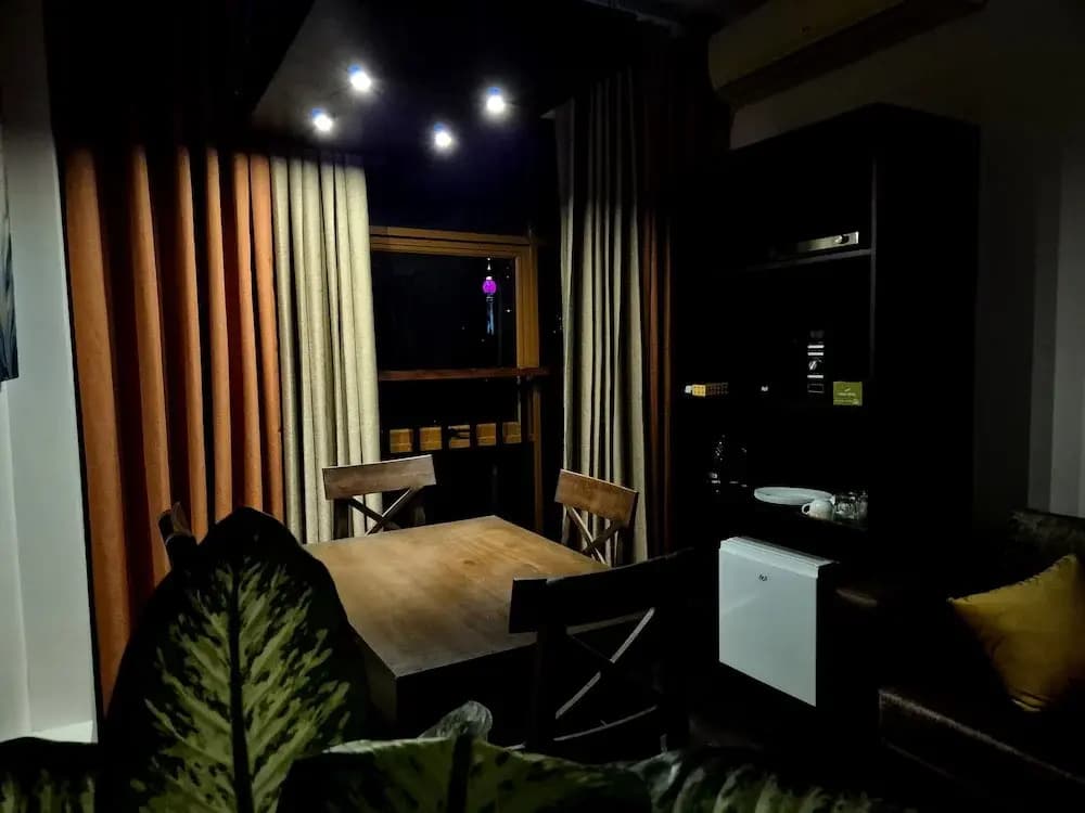 Shiloh Apartments - photo 7