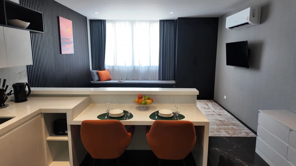 Sunset Noir Studio at Nai Harn Beach Flat - photo 20
