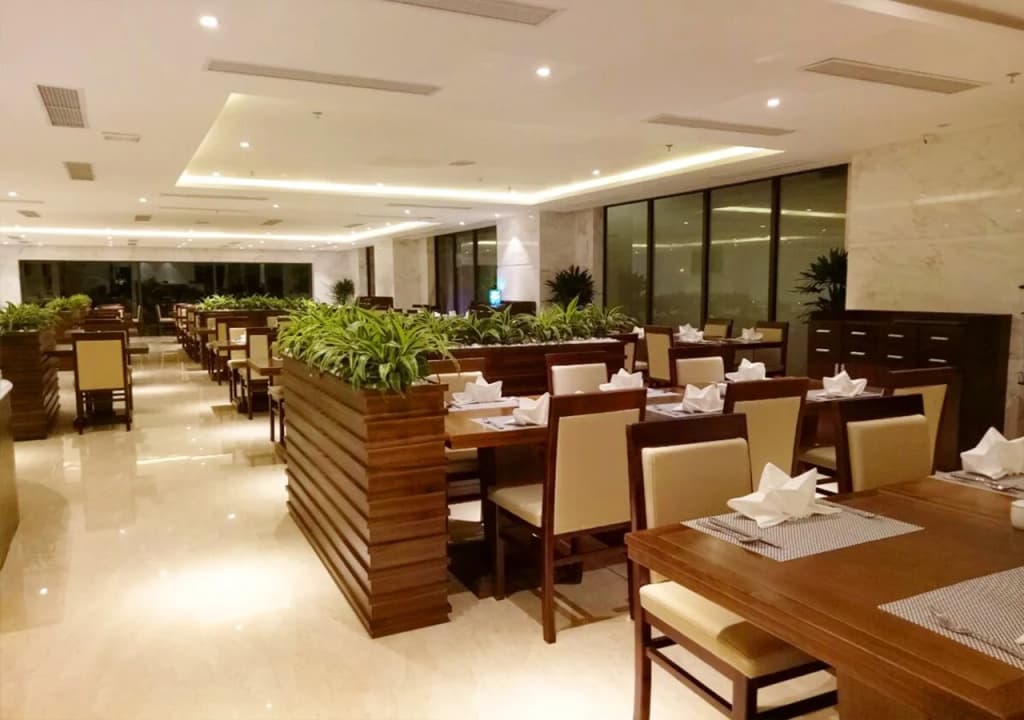 Yarra Ocean Suites Danang - photo 31