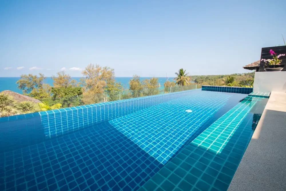 Beautiful 3-Bedroom Villa at Surin Beach - photo 10