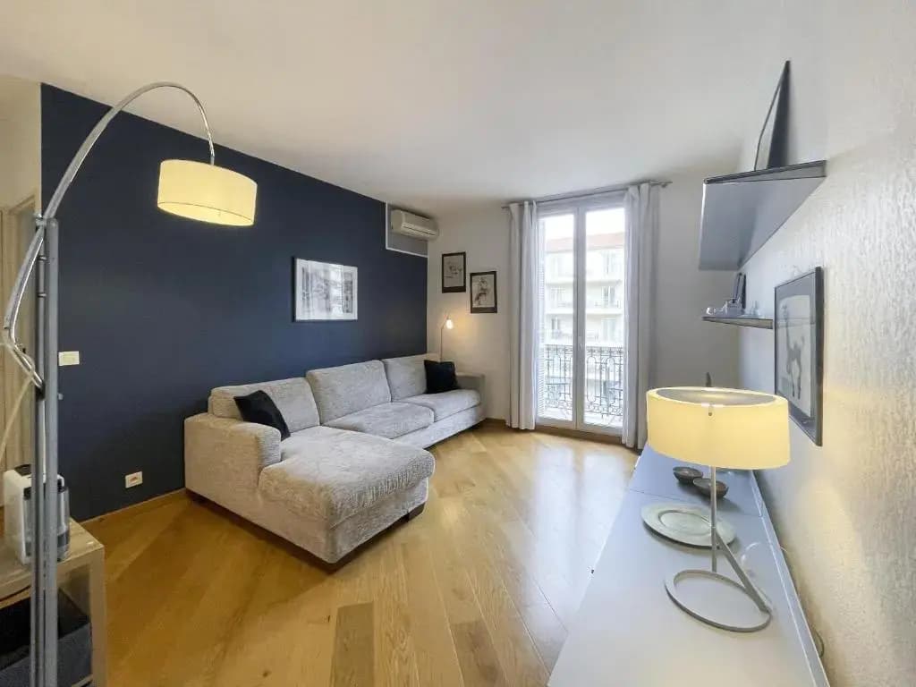 BH - PALAIS MAGNAN - Lux 4 Pers. WiFi. Clima. LENVAL - photo 2