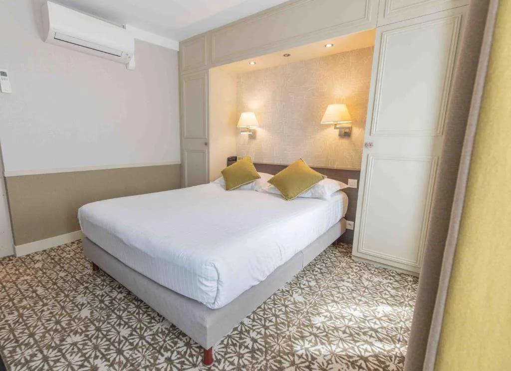 Hotel Passy Eiffel - photo 24