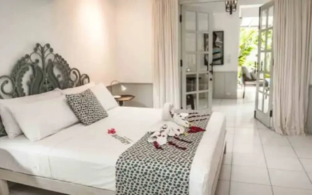 Hideaways Seminyak Villa - photo 2