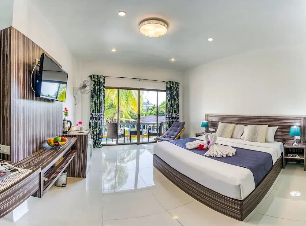 The Coconut Resort - photo 13