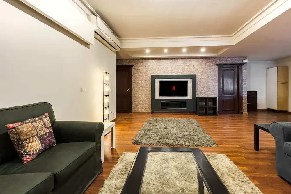 Xuru Stays I The Luxe Loft 2bdr Apt. @ Maadi - photo 13