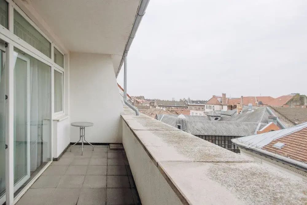 Rooftop City Residence - photo 37