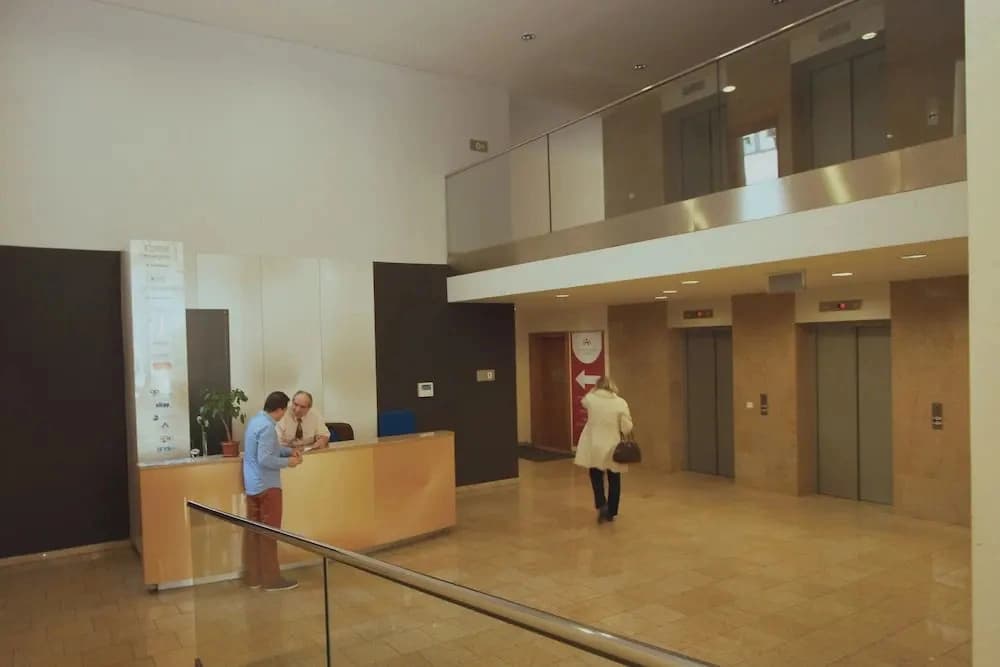 Angel Apartments - photo 12