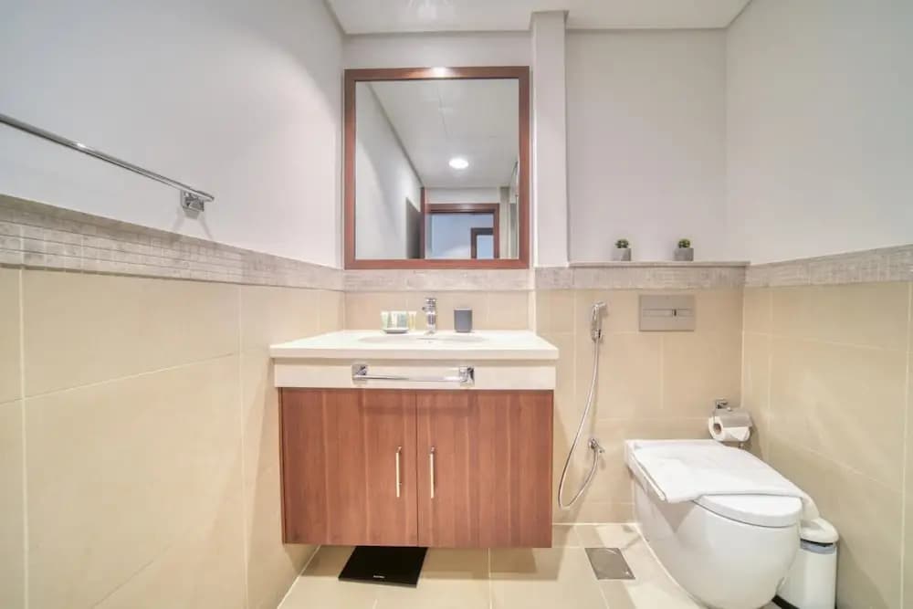 Trendy 2BR Downtown Apt Steps From Burj Khalifa - photo 24