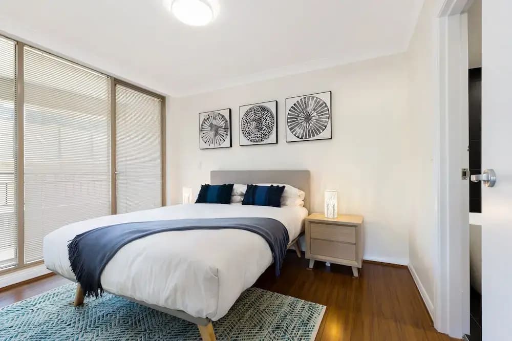 Woolloomooloo Modern Apartment 12 BRK - photo 6