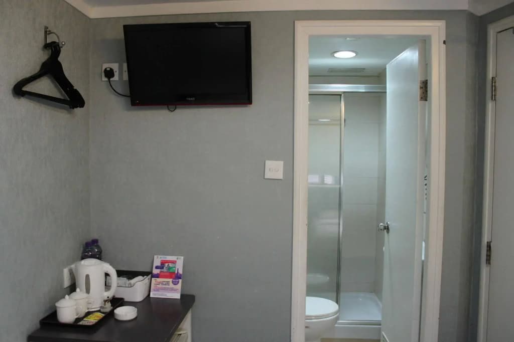 Goodrich Hotel - photo 10