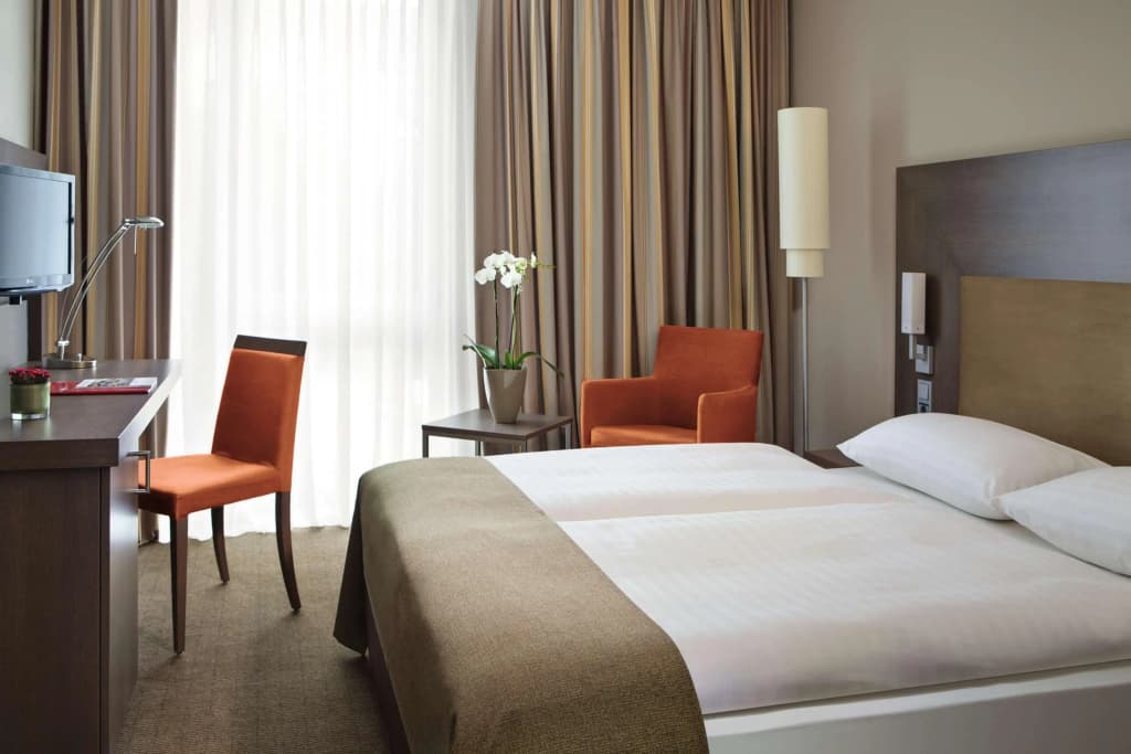 IntercityHotel Berlin Hauptbahnhof - photo 3
